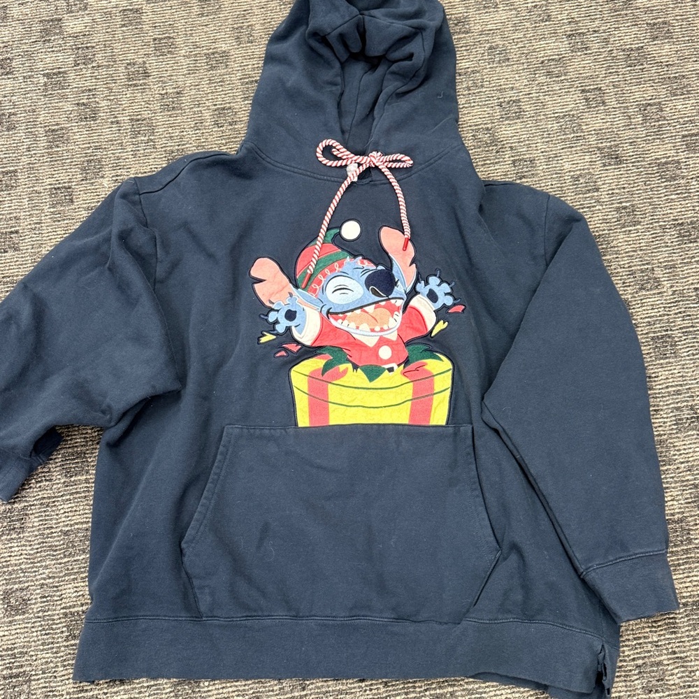 Merry‎ Stitch-mas Hoodie Xl
